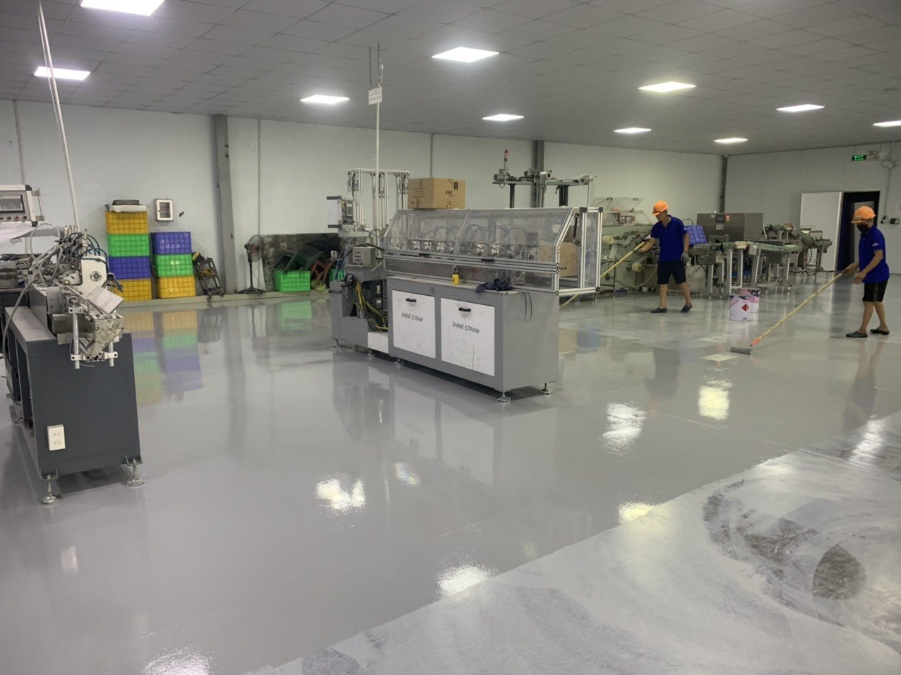 Thi công sơn sàn epoxy