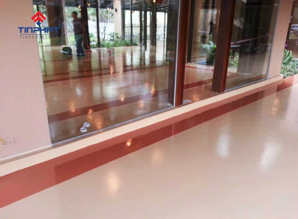 Mặt-sàn-độc-đáo-tại-Flamingo