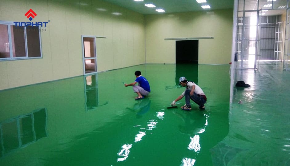 Sơn-tự-phẳng-tại-TH-True-Milk