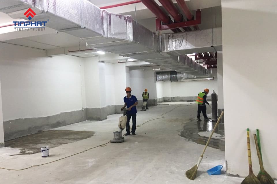 Thi-công-sơn-tầng-hầm
