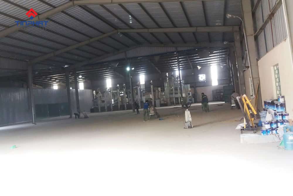 Vệ-sinh-mặt-sàn