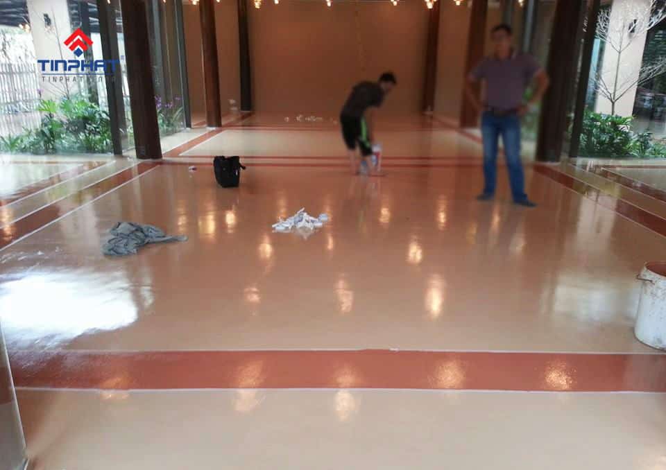 thi-công-sơn-tại-Resort-Flamingo