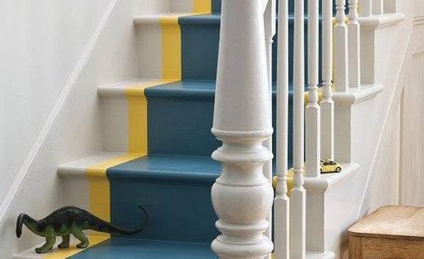 Bất kể loại cầu thang nào cũng cần phải sử dụng những loại chống trơn trượt để đảm bảo an toàn trong quá trình sử dụng.