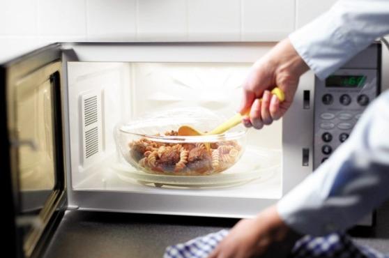 Sơn Epoxy có thể khắc phục tình trạng rỉ điện cho lò vi sóng