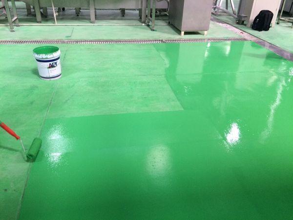 Sơn epoxy tự san phẳng