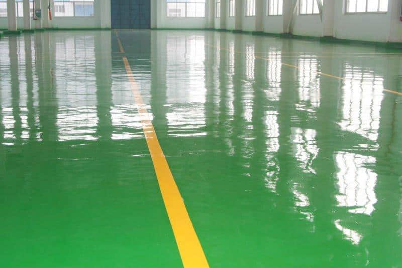 Sơn epoxy được ứng dụng rộng rãi trong việc lót nền bê tông
