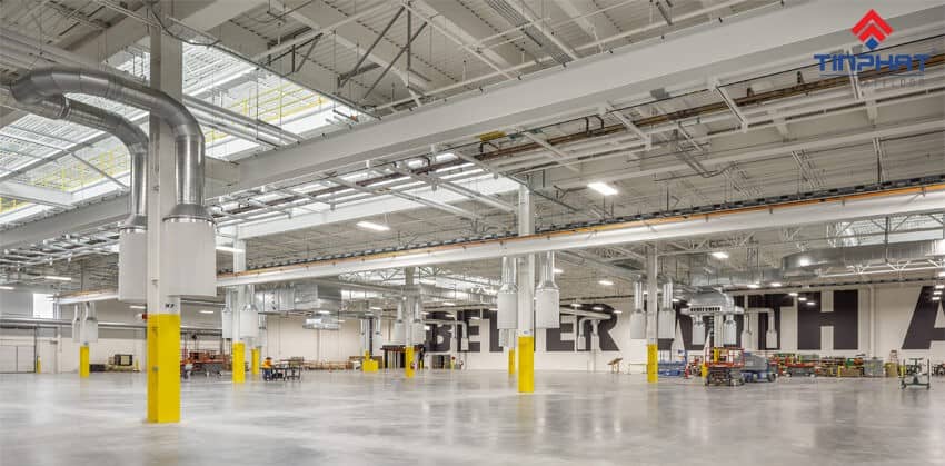 nên thi công sơn epoxy cho nhà xưởng