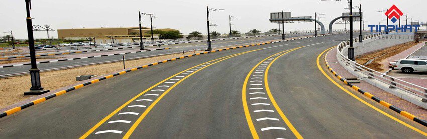 sơn epoxy kẻ vạch ở ngoài trời