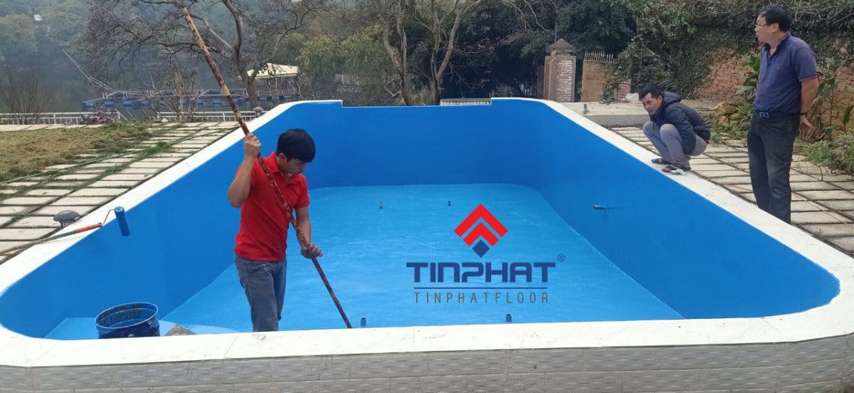 Thi công sơn chống thấm tại bể bơi