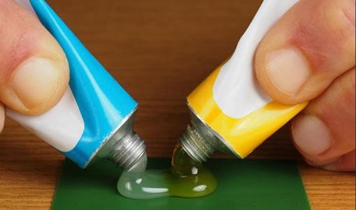 Pha keo Epoxy đơn giản trước khi sử dụng