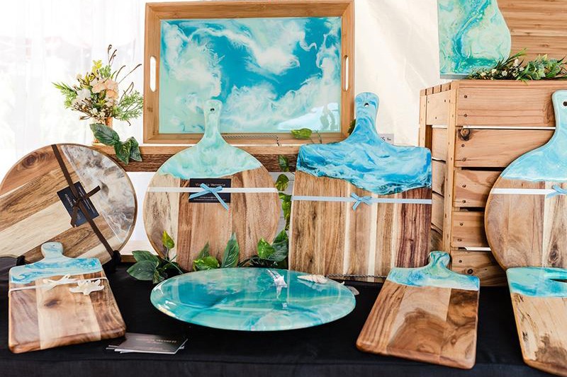 Một số sản phẩm ứng dụng sơn Epoxy trong suốt 