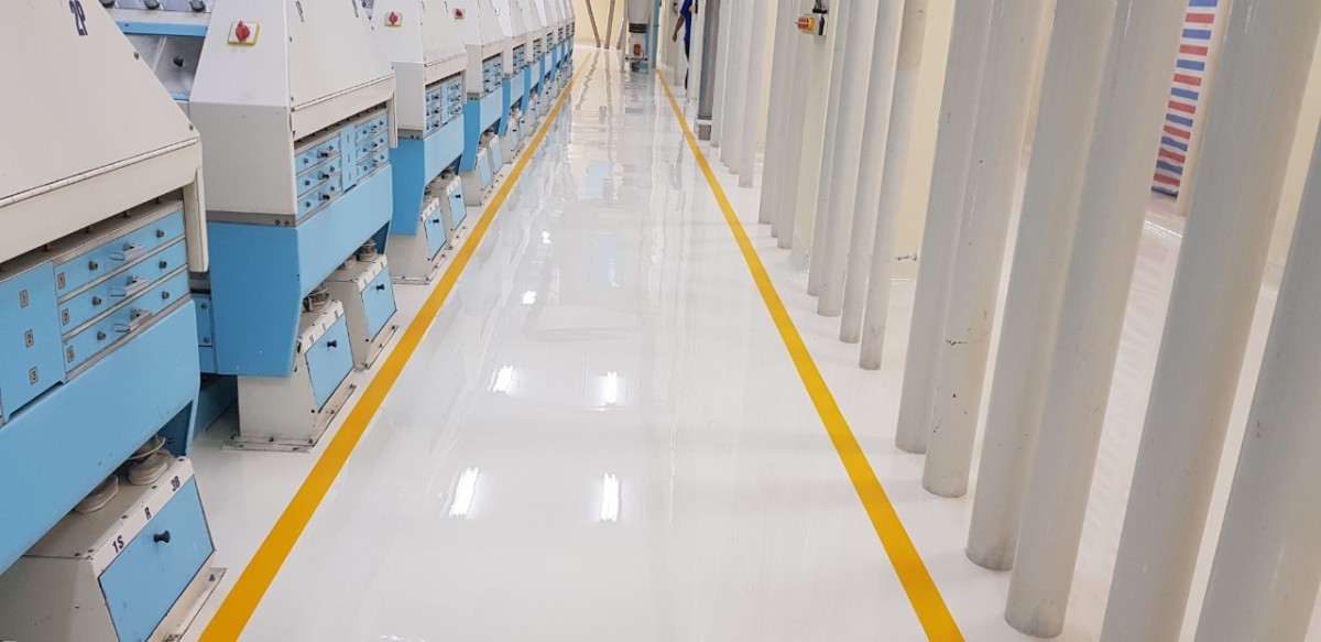 Khu vực nhà xưởng có sử dụng thi công sơn nền Epoxy