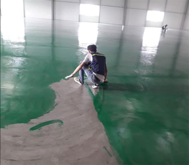 Độ dày của lớp sơn ảnh hưởng đến bảng giá sơn epoxy