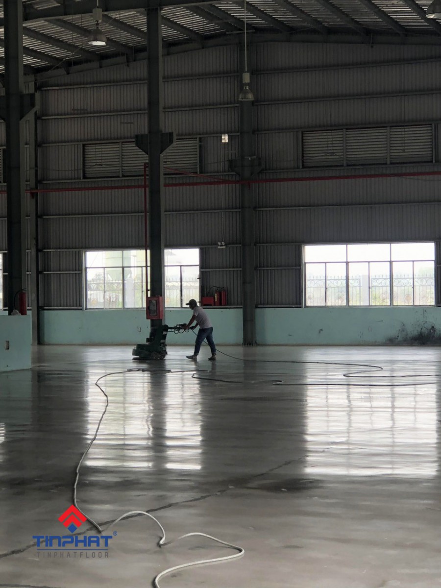 Mài sàn bê tông kcn 10