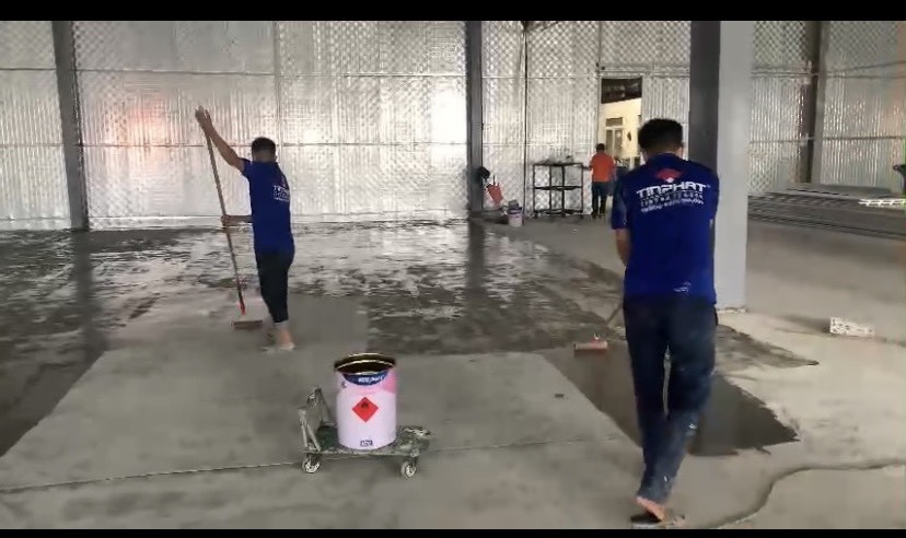 thi-cong-san-epoxy-2