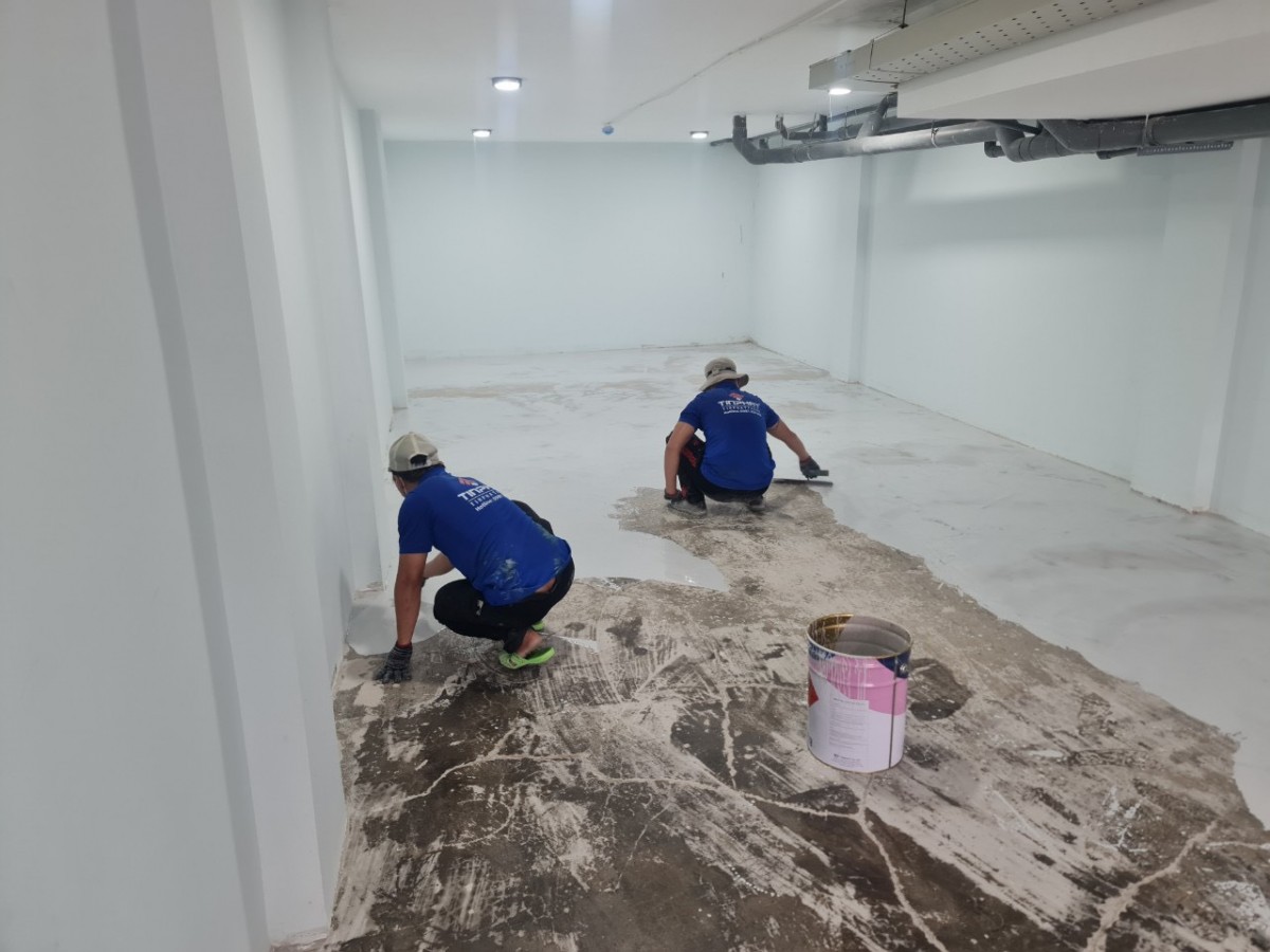 thi-cong-san-epoxy-2