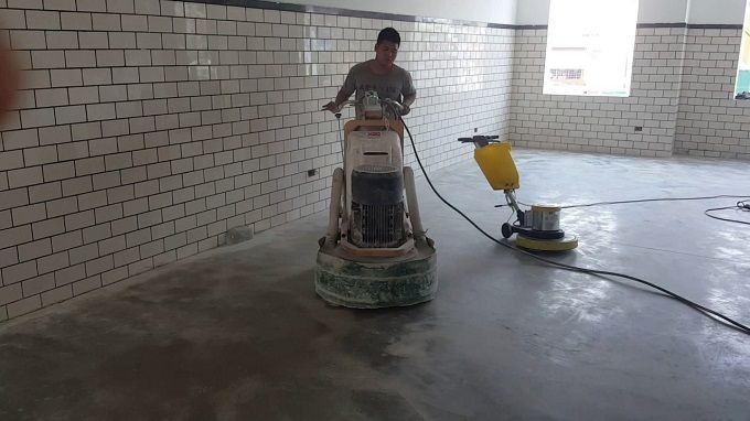 thue-may-mai-san-be-tong-da-nang