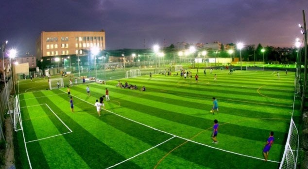 Thi công sân bóng 