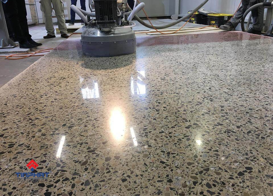 thue-may-mai-san-be-tong