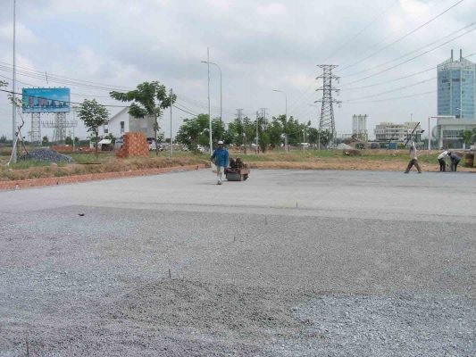 thi công sân bóng nhân tạo