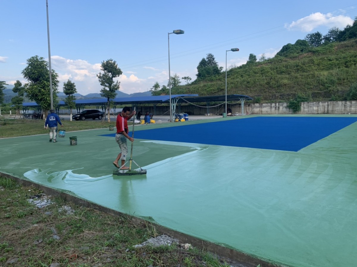 Giá sơn sàn Epoxy