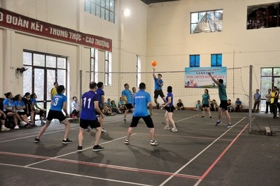 kich-thuoc-san-bong-chuyen-hoi