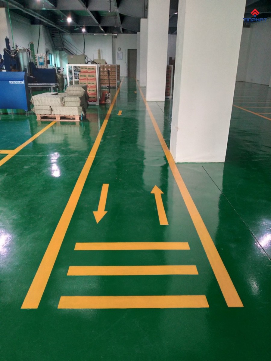 sơn kẻ vạch nền