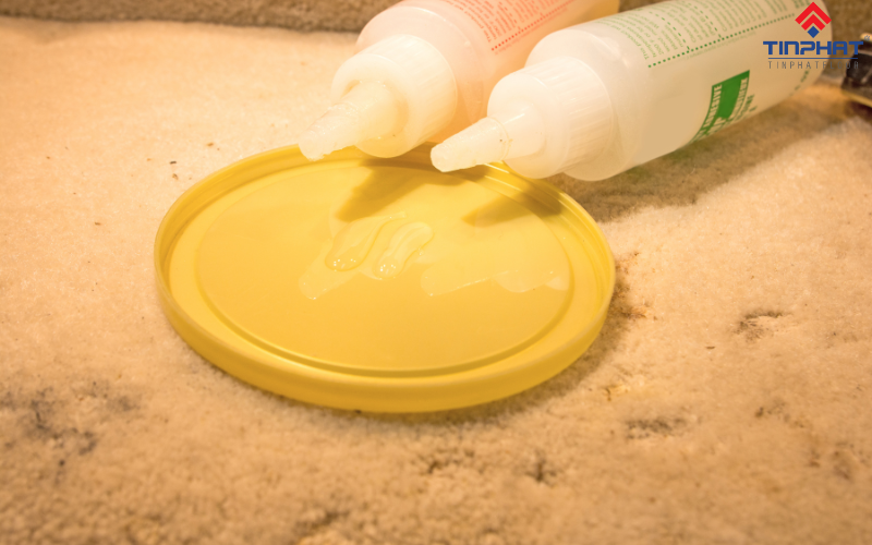 keo-trong-suot-lam-do-handmade