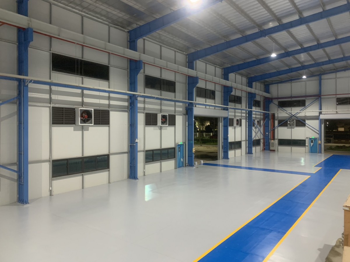 son-epoxy-tu-san-phang-2