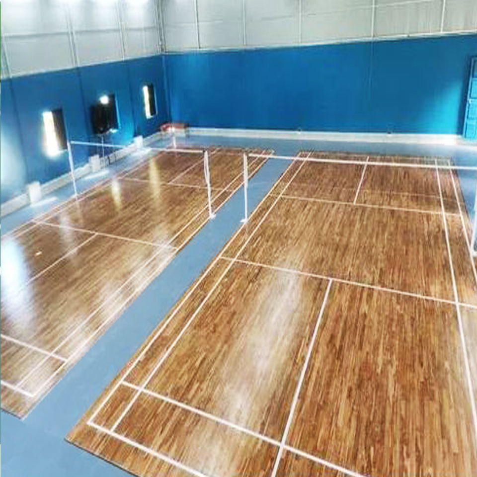 Chi phí sân cầu lông bằng sàn gỗ