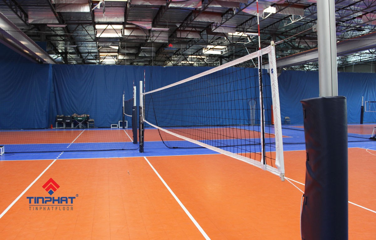 Thi công sân bóng chuyền từ thảm PVC
