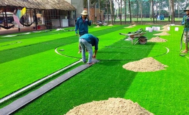 sân bóng đá mini